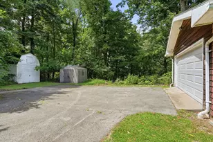 160 Phillips Ln, Allegheny Township, PA 15656 - Photo 41