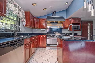308 E Elmhurst, Banksville/Westwood, PA 15220 - Photo 9