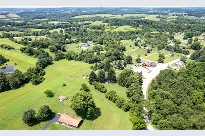 2856 State Route 136, Somerset Twp, PA 15314 - Photo 13