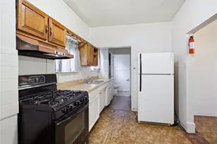 312 Campbell St, McKees Rocks, PA 15136 - Photo 9