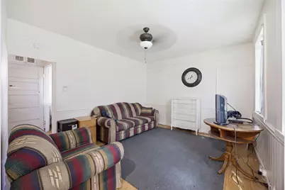 312 Campbell St, McKees Rocks, PA 15136 - Photo 3