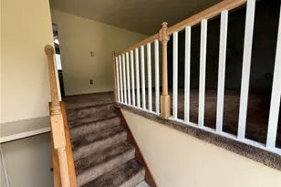 215 Furnace Ln, Saint Clair Township, PA 15944 - Photo 5