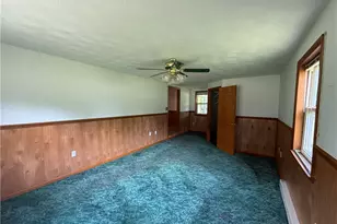 215 Furnace Ln, Saint Clair Township, PA 15944 - Photo 15