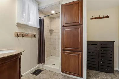 1121 Penn Ave, New Brighton, PA 15066 - Photo 23
