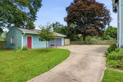 1121 Penn Ave, New Brighton, PA 15066 - Photo 35