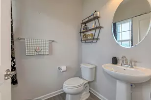 6392 Antonio Dr, North Huntingdon, PA 15642 - Photo 15