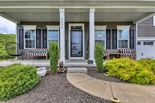 6392 Antonio Dr, North Huntingdon, PA 15642 - Photo 5
