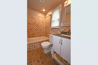 75 Iroquois Dr, Pittsburgh, PA 15228 - Photo 19