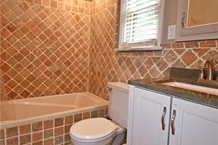 75 Iroquois Dr, Pittsburgh, PA 15228 - Photo 19