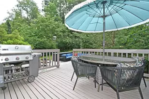 75 Iroquois Dr, Pittsburgh, PA 15228 - Photo 25