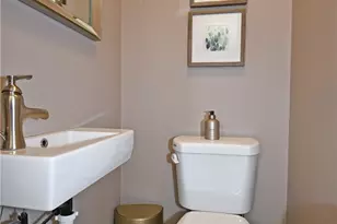 75 Iroquois Dr, Pittsburgh, PA 15228 - Photo 21