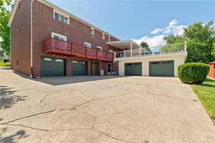 216 Mccartney Dr, Moon/Crescent Twp, PA 15108 - Photo 45