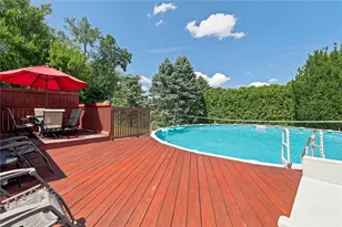 216 Mccartney Dr, Moon/Crescent Twp, PA 15108 - Photo 43