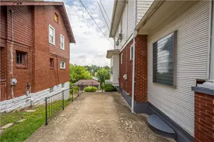 239 Barth Ave, Pittsburgh, PA 15228 - Photo 31