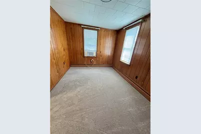 209 Crest Ave, Charleroi Boro, PA 15022 - Photo 17