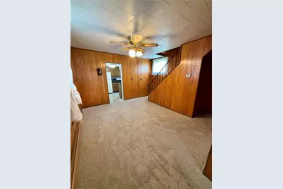 209 Crest Ave, Charleroi Boro, PA 15022 - Photo 5