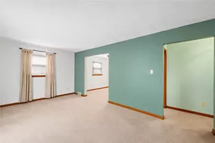 524 Brinwood Ave, Pittsburgh, PA 15227 - Photo 5