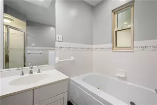 524 Brinwood Ave, Pittsburgh, PA 15227 - Photo 11