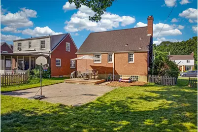348 Vanadium Rd, Scott Township, PA 15243 - Photo 33