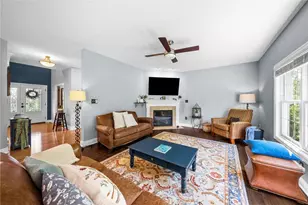 311 Riva Ridge Dr, Cranberry Township, PA 16066 - Photo 9