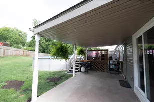701 Millers Ln, Pittsburgh, PA 15239 - Photo 21