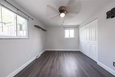 701 Millers Ln, Pittsburgh, PA 15239 - Photo 13