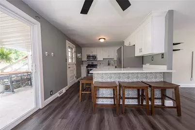 701 Millers Ln, Pittsburgh, PA 15239 - Photo 5