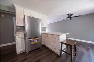 701 Millers Ln, Pittsburgh, PA 15239 - Photo 7