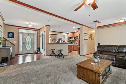 131 Helena St, West Mifflin, PA 15122 - Photo 3