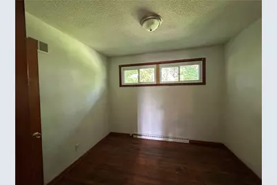 311 Hoon Ave, Farrell, PA 16121 - Photo 9
