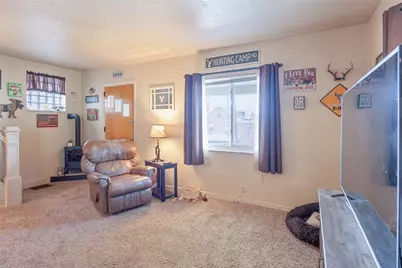 2913 Willett Rd, Pittsburgh, PA 15227 - Photo 3