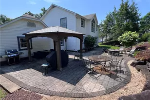 148 S Duane Dr, Pittsburgh, PA 15239 - Photo 37