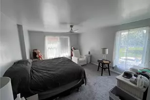 148 S Duane Dr, Pittsburgh, PA 15239 - Photo 19