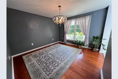 148 S Duane Dr, Pittsburgh, PA 15239 - Photo 11