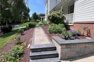 148 S Duane Dr, Pittsburgh, PA 15239 - Photo 5