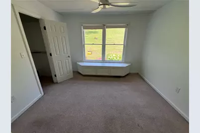 148 S Duane Dr, Pittsburgh, PA 15239 - Photo 23