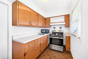 1407 Marion Ave, Monessen, PA 15062 - Photo 11