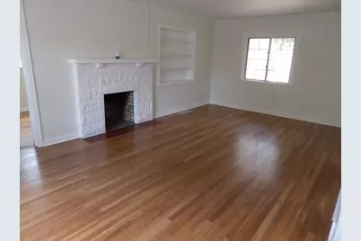 3611 W 3rd Ave, West Mayfield, PA 15010 - Photo 5