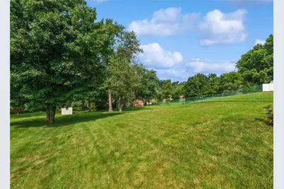 14210 Wayne Dr, North Huntingdon, PA 15642 - Photo 9