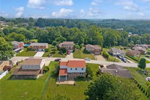 14210 Wayne Dr, North Huntingdon, PA 15642 - Photo 9