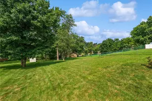 14210 Wayne Dr, North Huntingdon, PA 15642 - Photo 9
