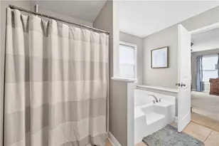 725 Vernon Dr, Rostraver, PA 15012 - Photo 21