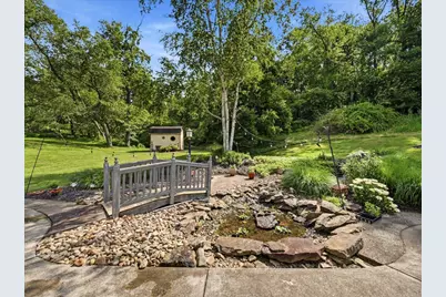 9506 Springfield Drive, Pittsburgh, PA 15101 - Photo 3