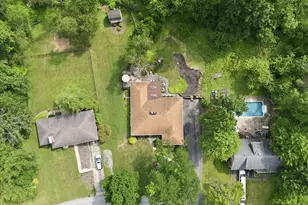 9506 Springfield Dr, Pittsburgh, PA 15101 - Photo 9