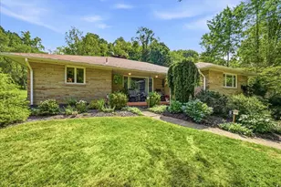 9506 Springfield Dr, Pittsburgh, PA 15101 - Photo 1