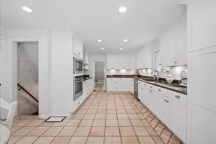 9506 Springfield Dr, Pittsburgh, PA 15101 - Photo 19