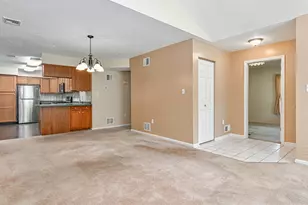 5128 Polo Fields Dr, Hampton, PA 15044 - Photo 5