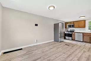 11400 Azalea Dr, Pittsburgh, PA 15235 - Photo 11