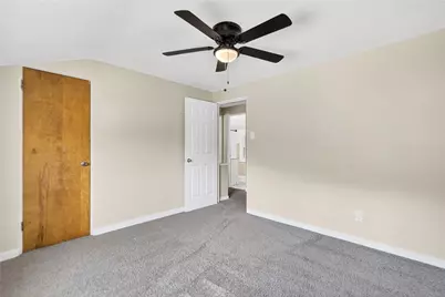 11400 Azalea Dr, Pittsburgh, PA 15235 - Photo 35