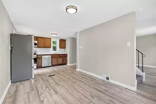 11400 Azalea Dr, Pittsburgh, PA 15235 - Photo 13